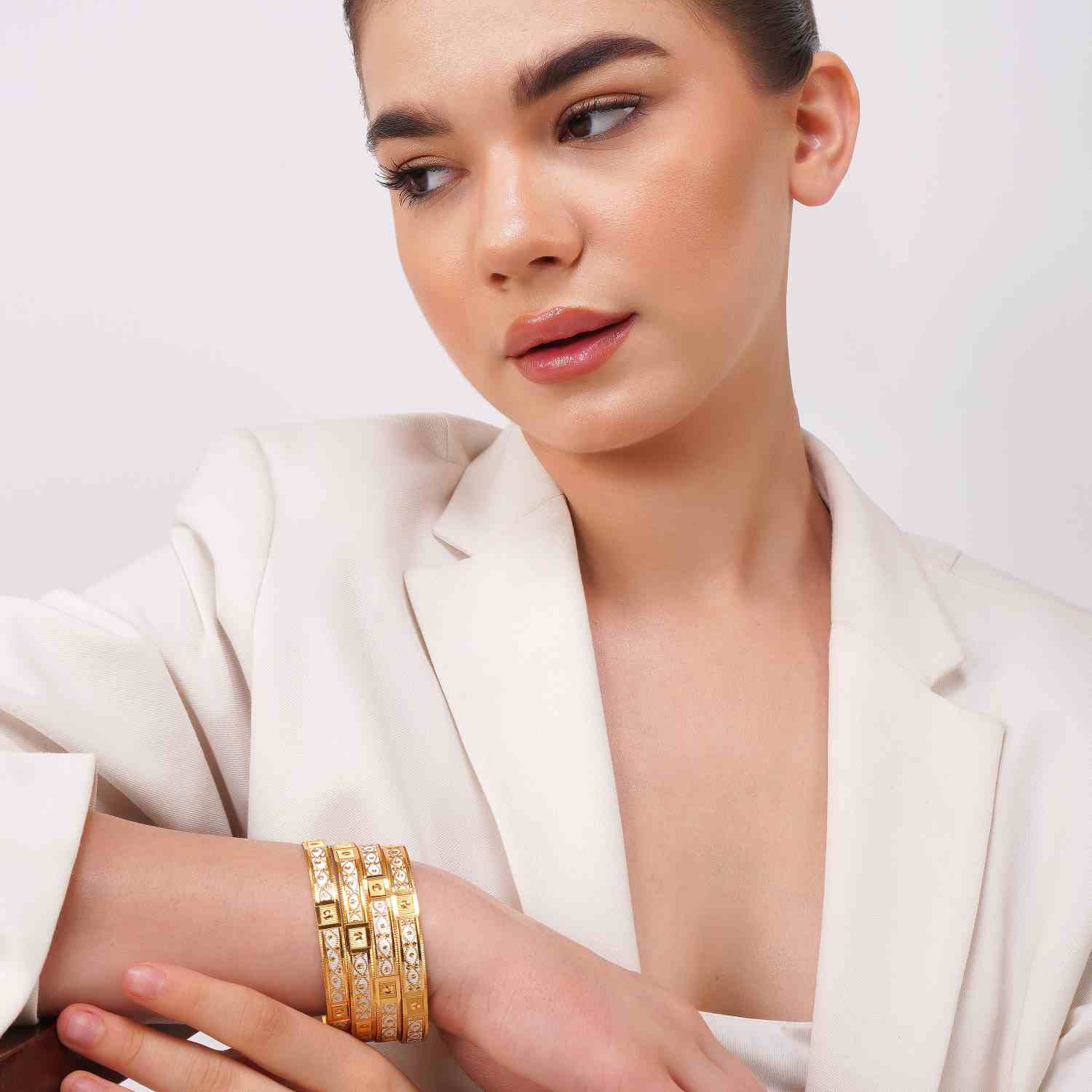 Tanshika Gold Plated Bangles ( Set of 4 )