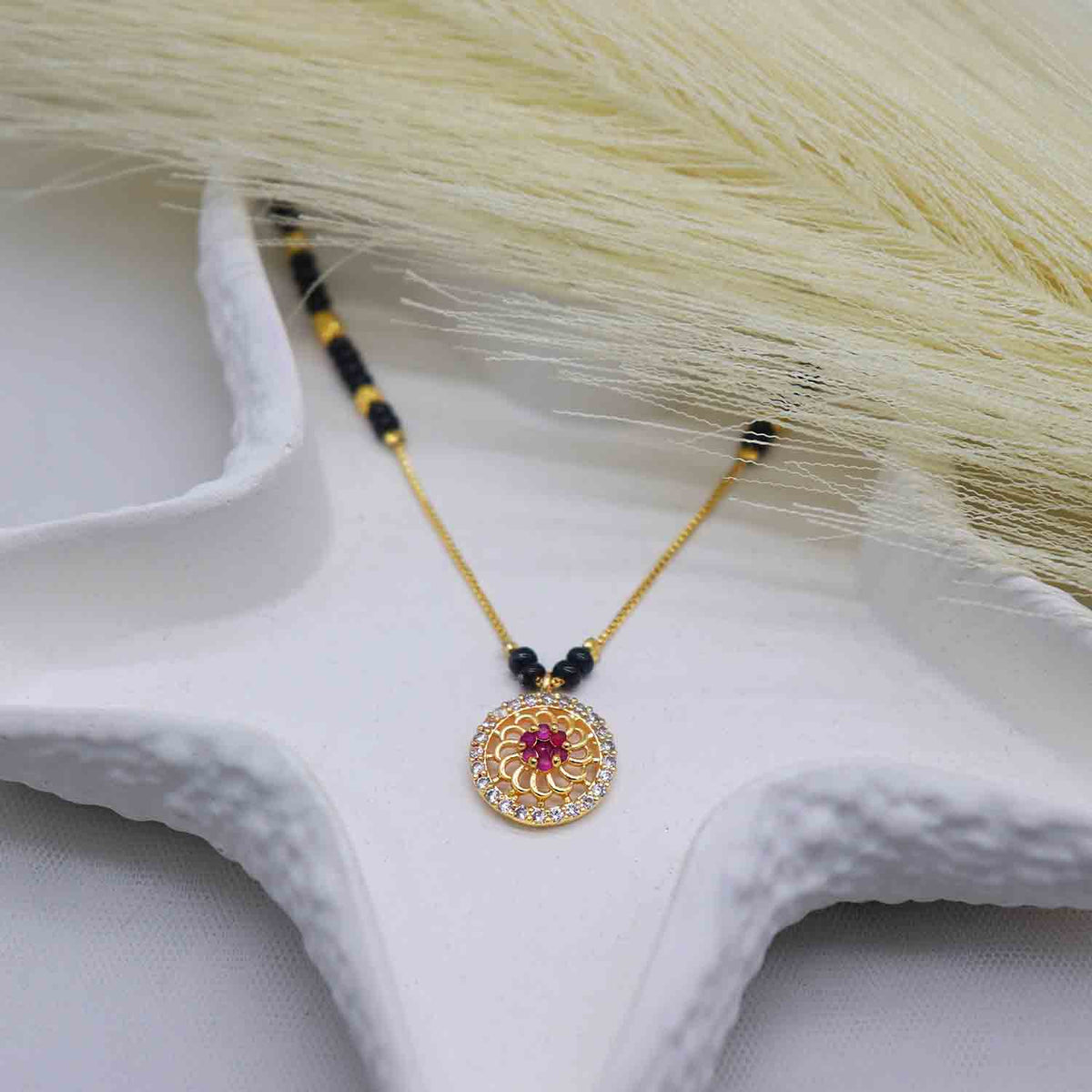 Akanksha mangalsutra pendant