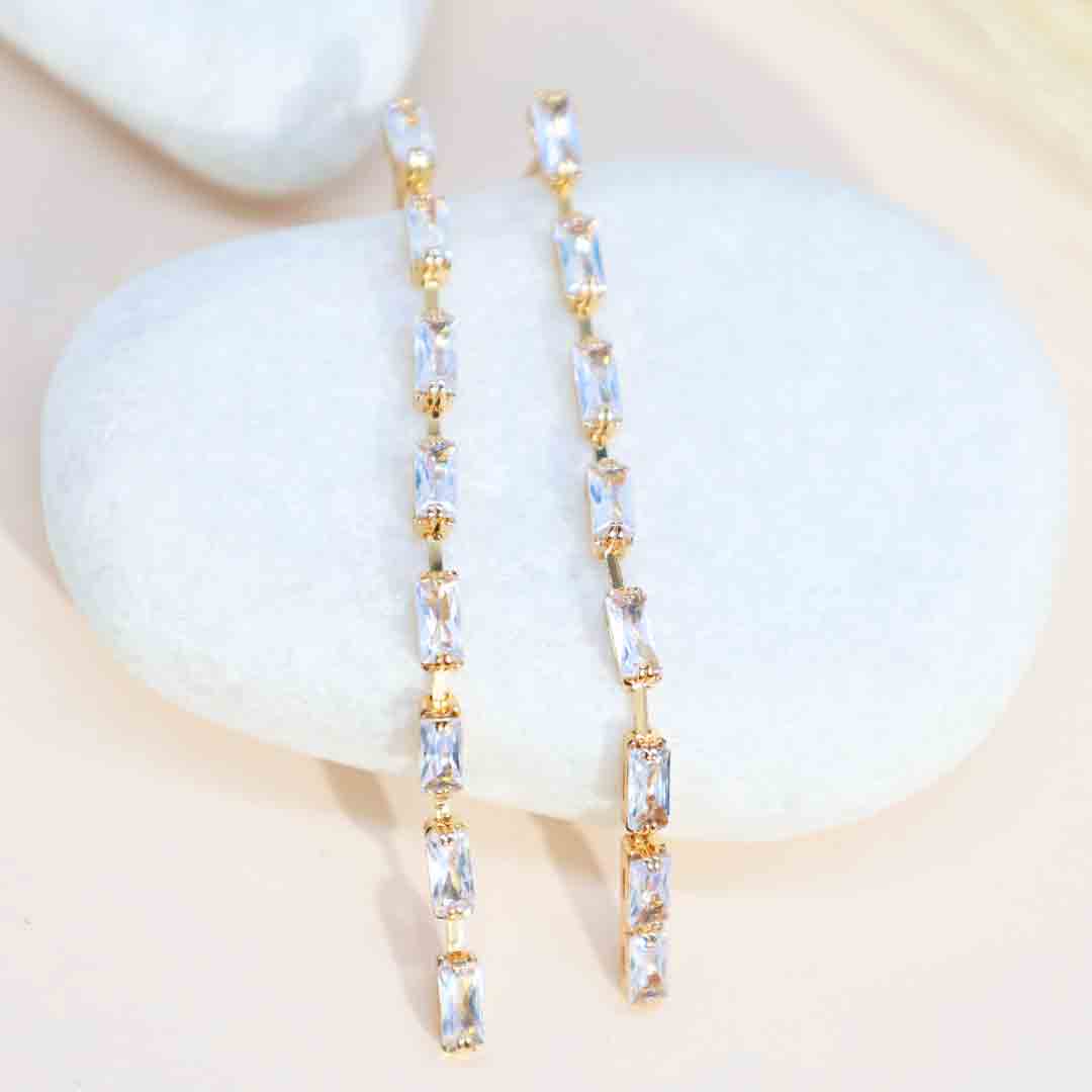 Rivan Solitaire Earrings