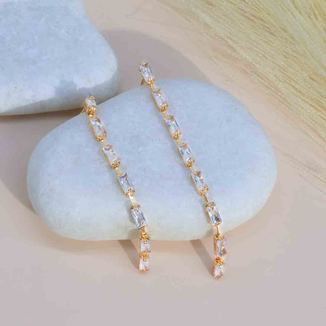 Rivan Solitaire Earrings