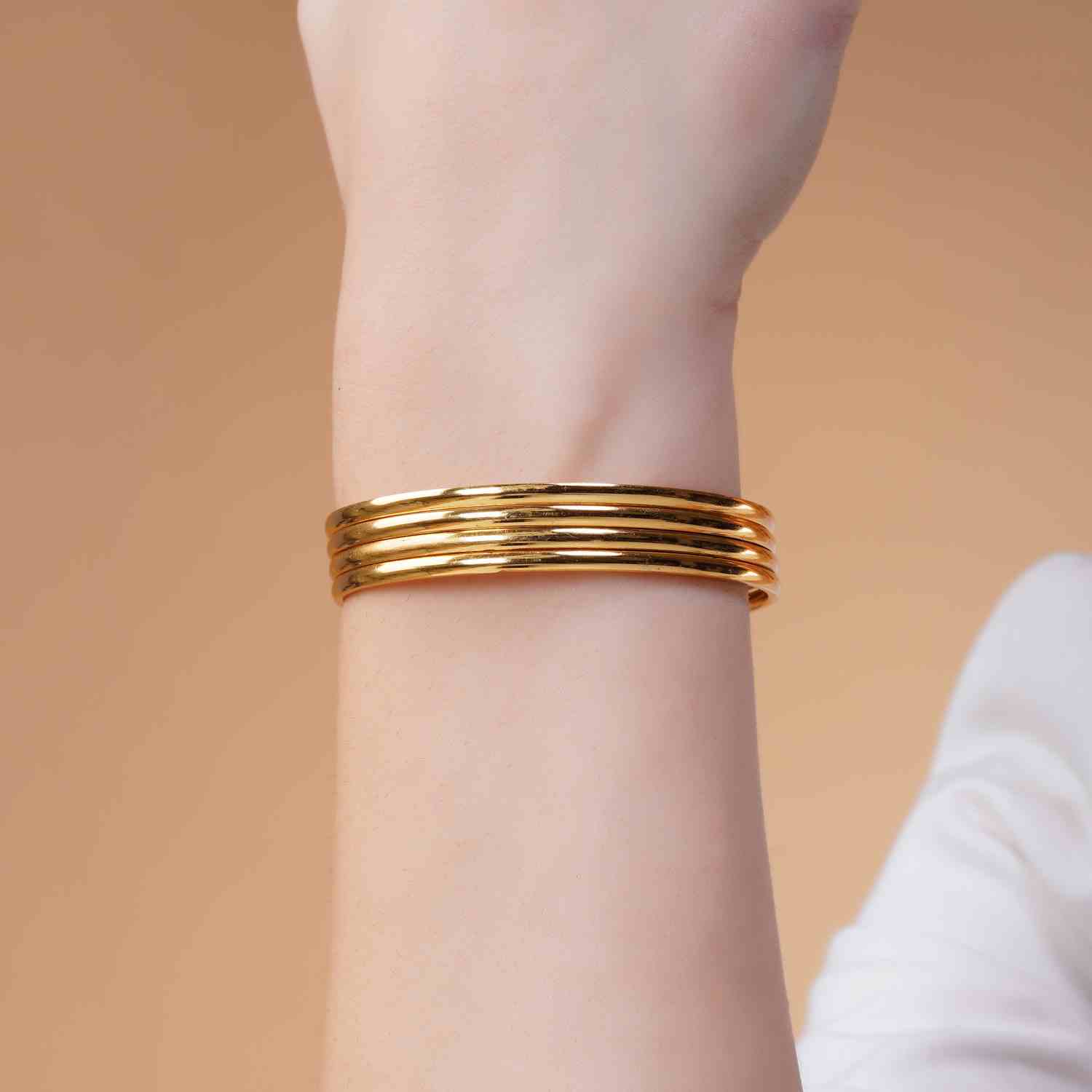 Siyara Gold Plated Bangles ( Set of 4 )