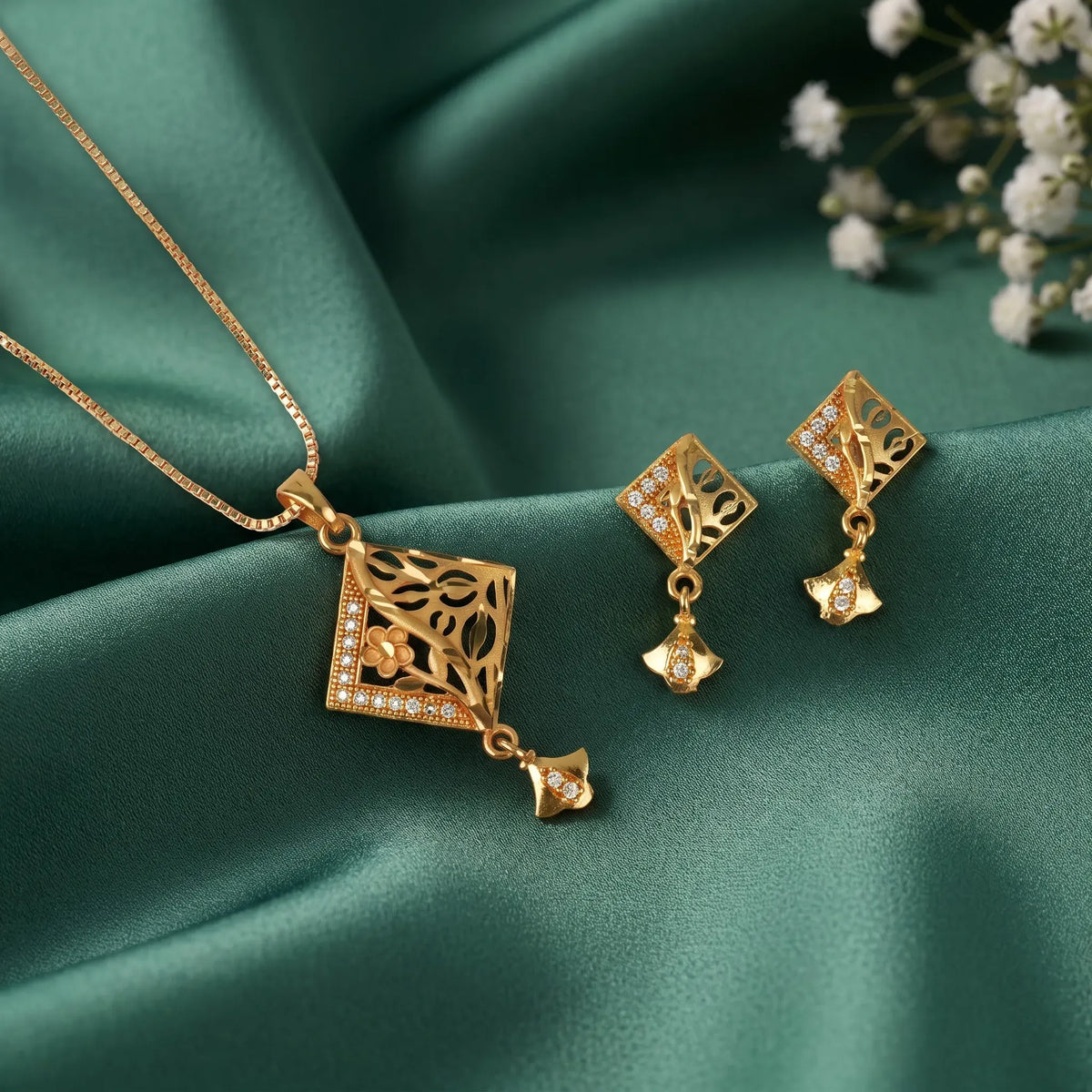 pendent 2