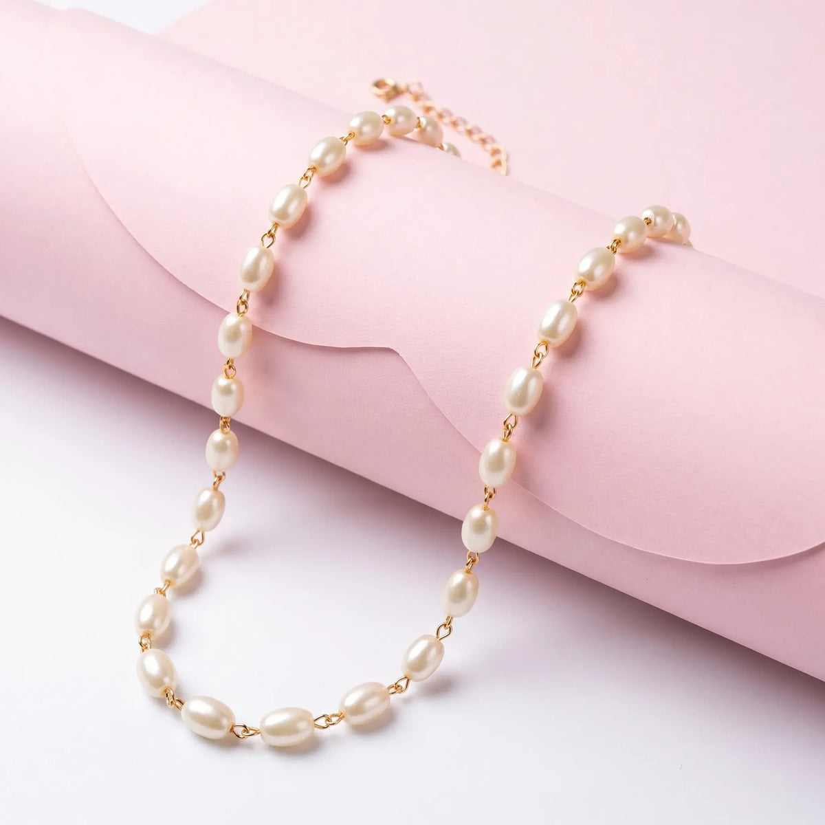 Muktaa Oval Pearl Mala