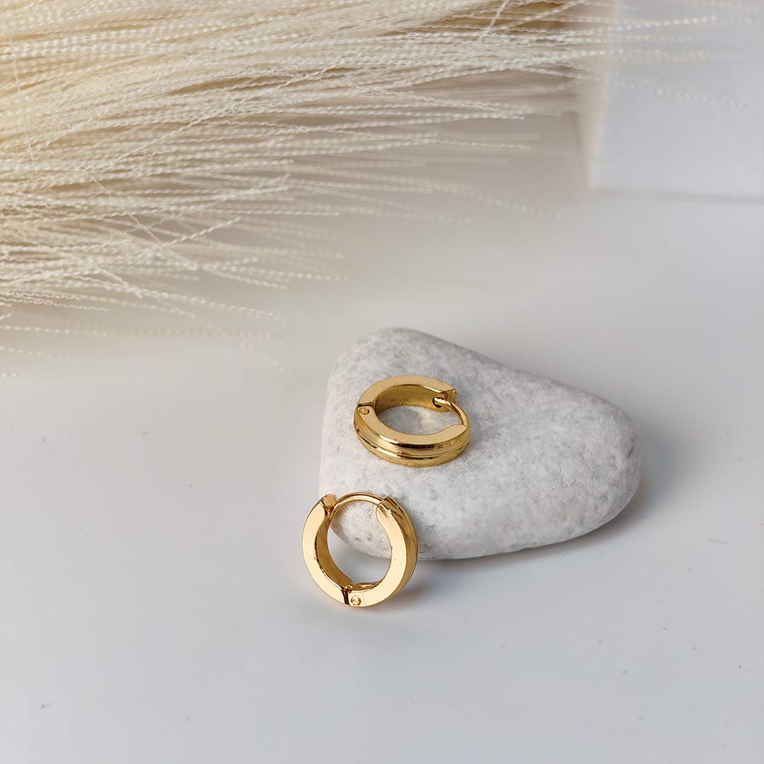 Maayvika Gold plated Hoops Earings