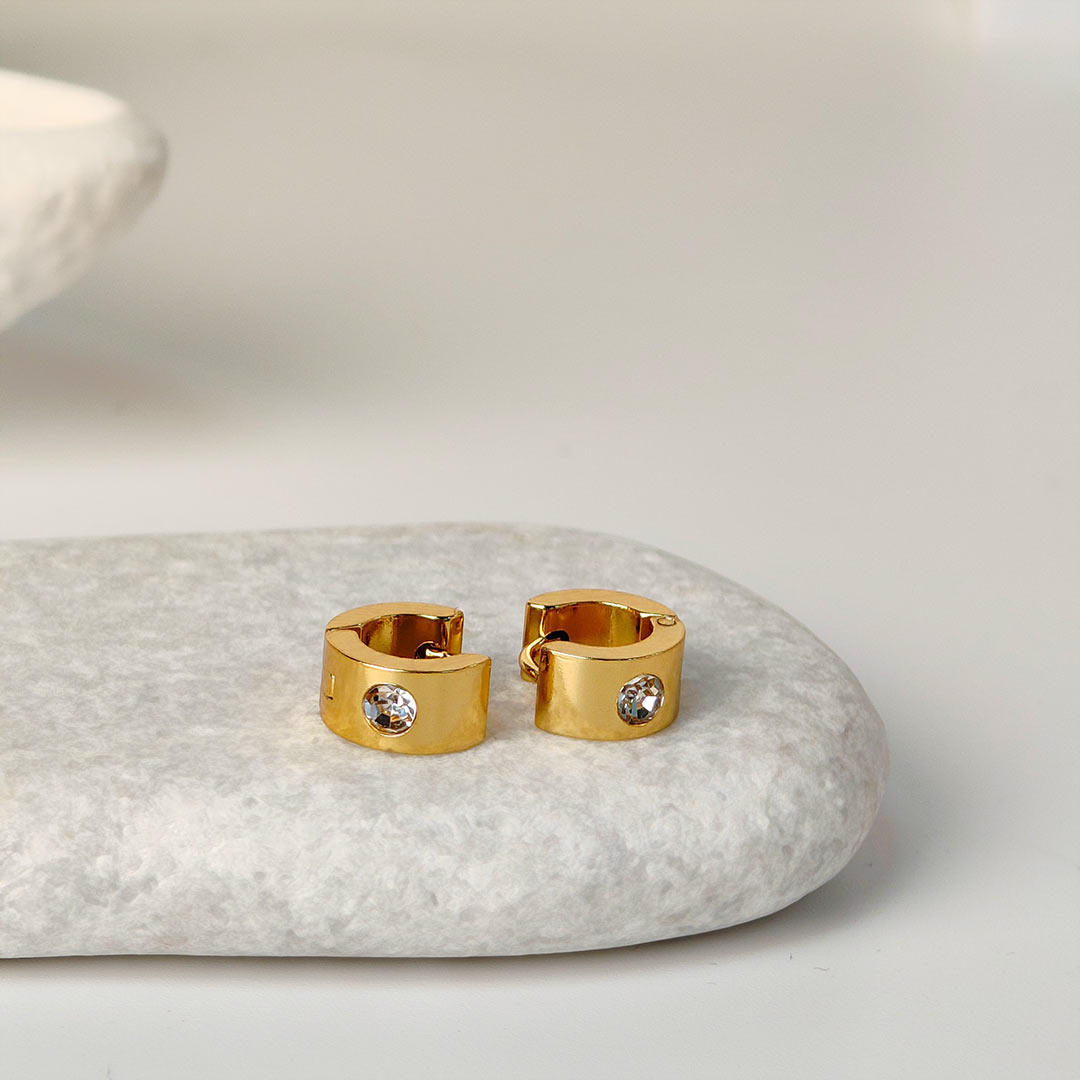 Veidika Gold plated Hoops Earings