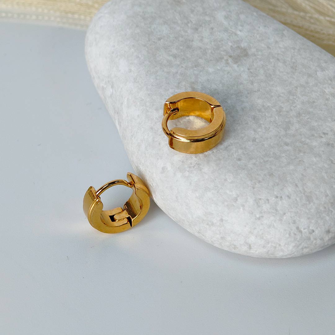 Aadravi Gold plated Hoops Earings