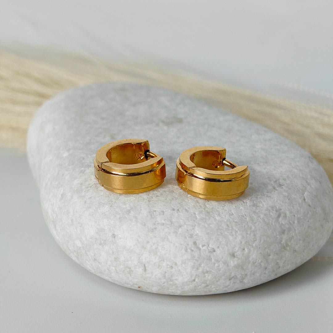 Aadravi Gold plated Hoops Earings